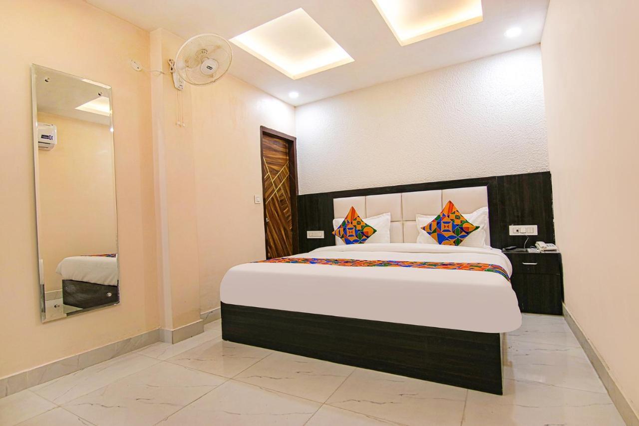 Fabhotel Palm Plaza Zirakpur Zewnętrze zdjęcie